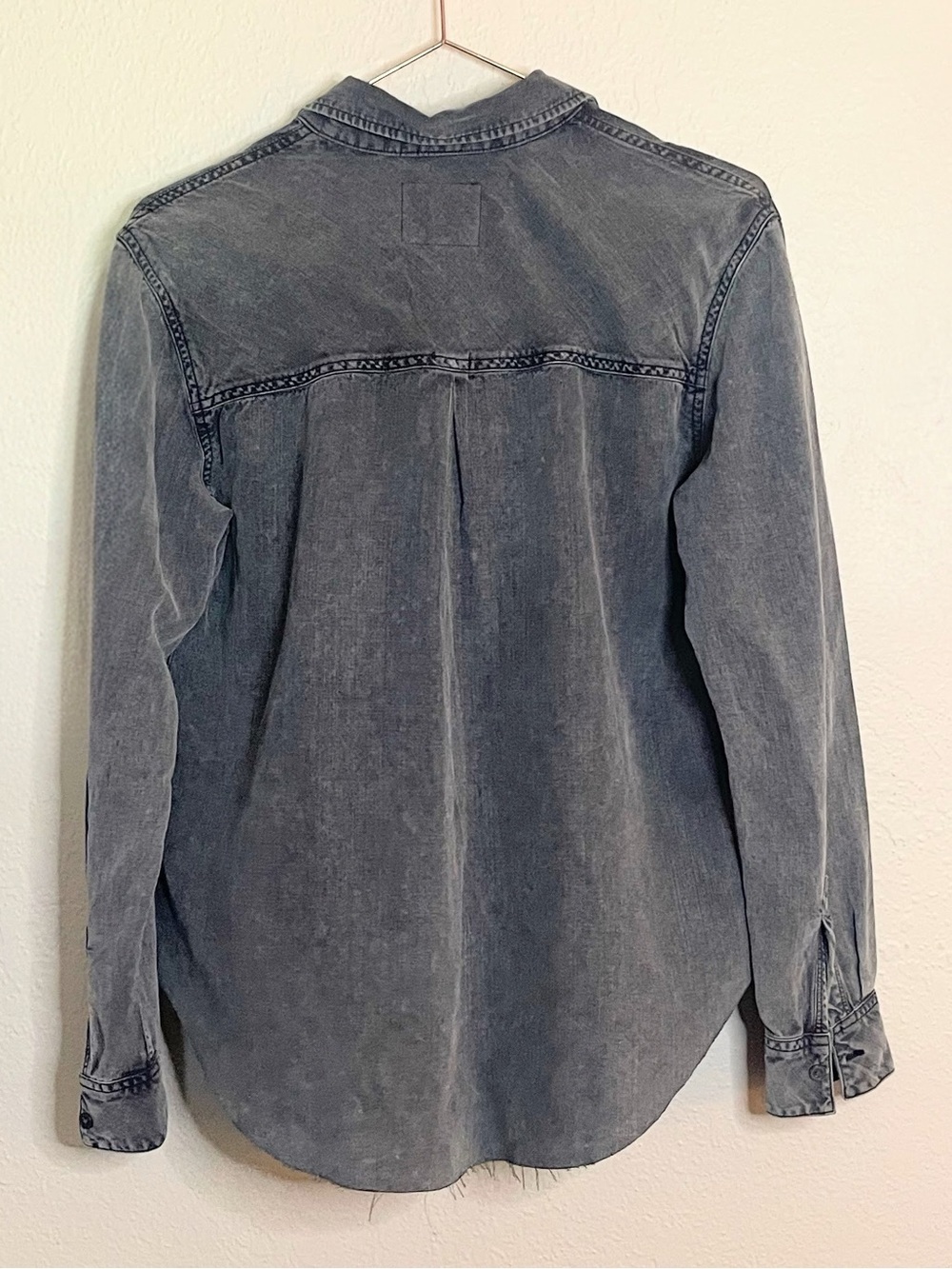 Rails Ingrid Raw Black Acid Wash Button Down Shirt Small - Picture 7 of 13